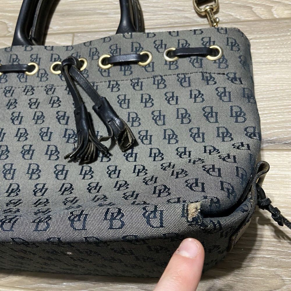 DOONEY & BOURKE HANDBAG/PURSE Classic Vintage DB Logo - Black And‎ Gray Mini - Picture 2 of 10